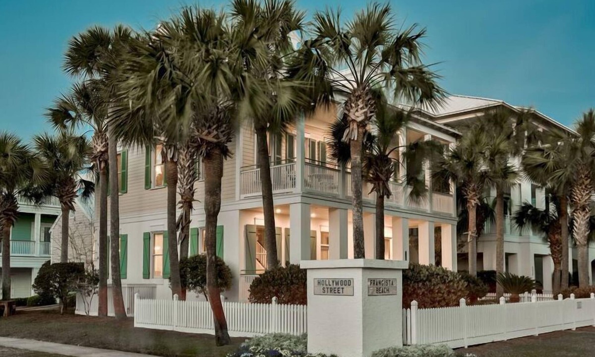 Frangista Beach House | Oct-Dec Reduced!*2 Pools*Beach View*Beach Svc!