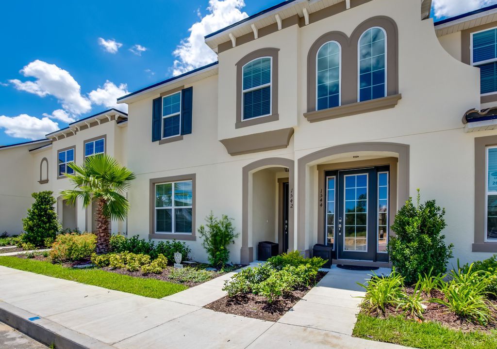 Bay Lake House | Orlando Newest Resort Community Town Home With Pool