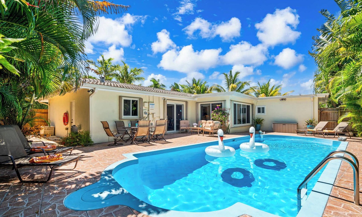 Deerfield Beach Villa | Paradise Cove - Pool Retreat Near Beach