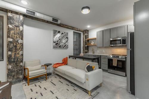 Downtown Chattanooga House | Park Hotel 1BR Suite 410