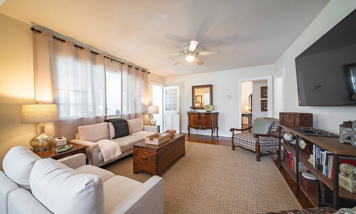 Hamilton House | Peaceful Country Home With Stylish Comforts