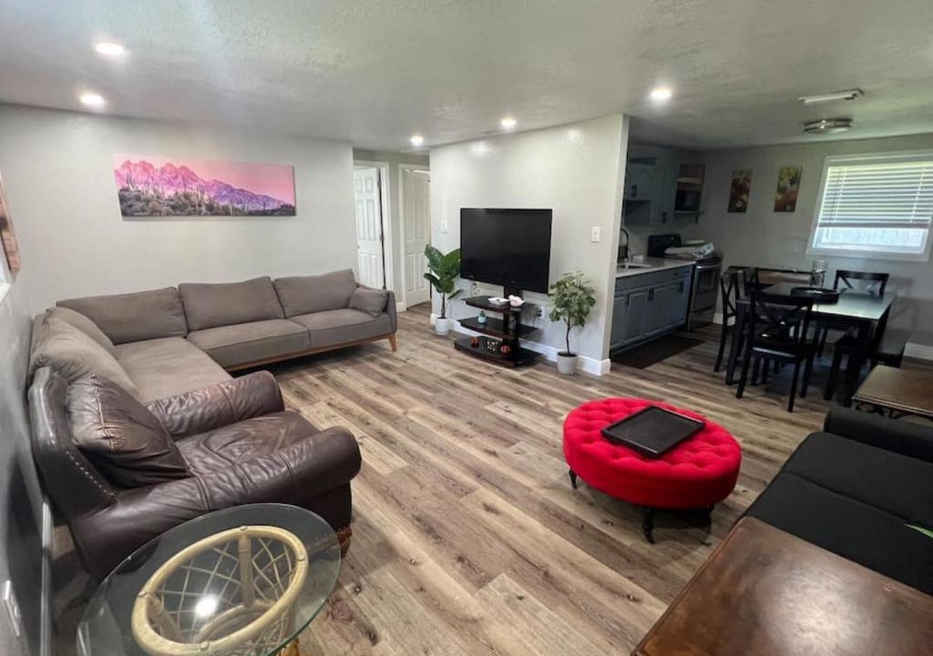Citrus Park House | Peaceful getaway and Explore Tampa