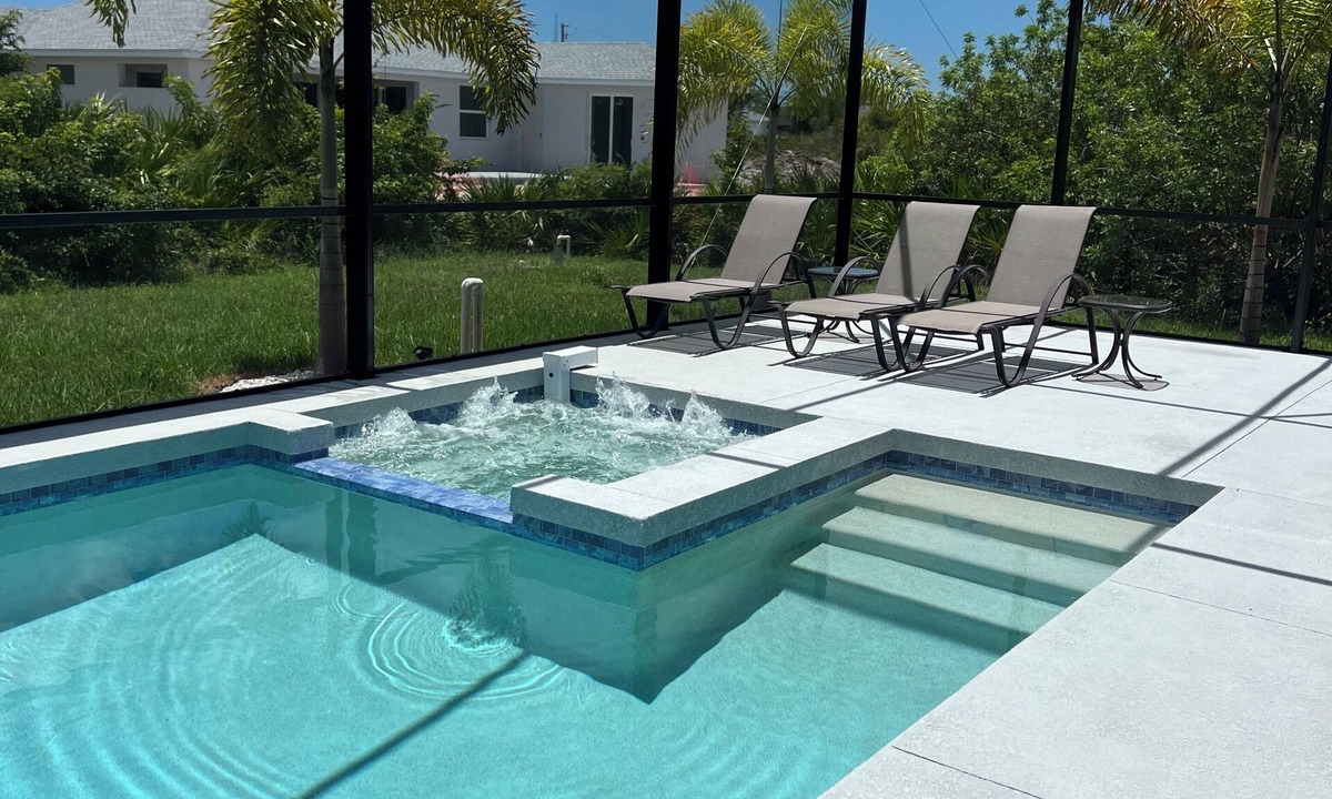 South Gulf Cove House | Peaceful Heated Pool House