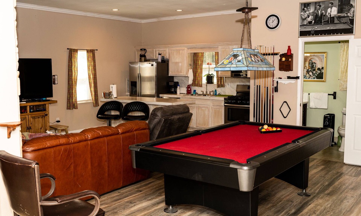Banks County Cottage | Peaceful Paradise 3BR Cottage Getaway