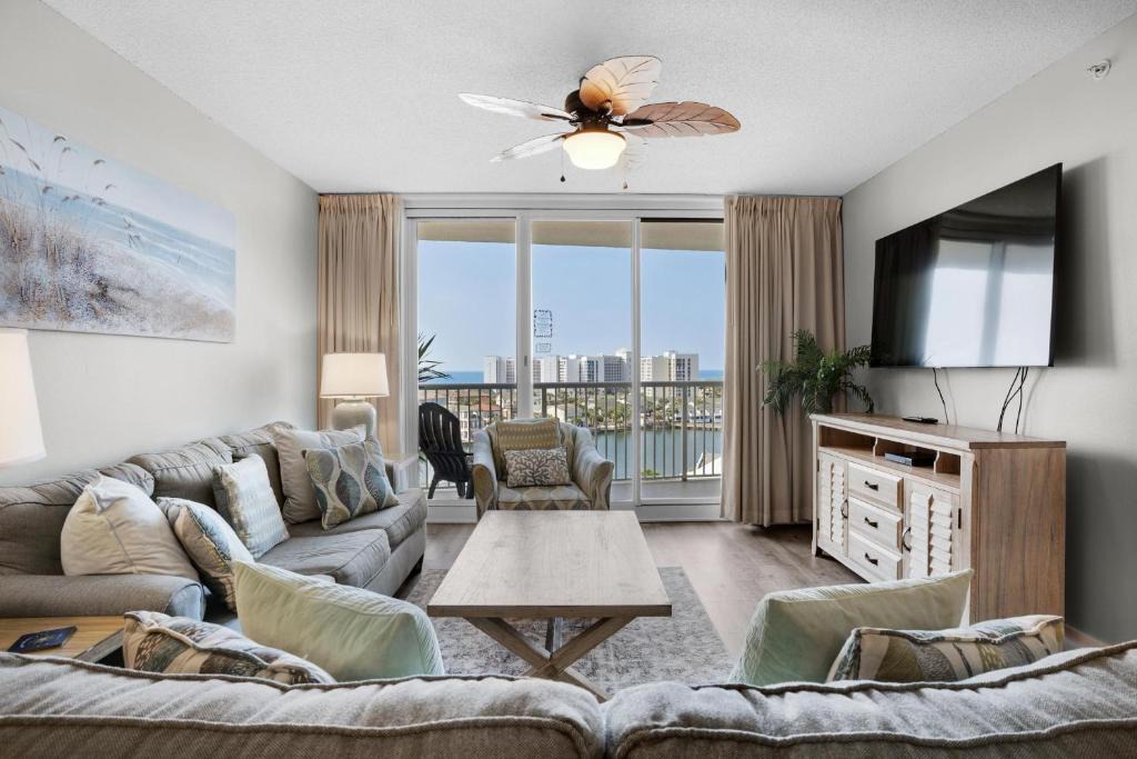 Destin Apartment | Pelican Beach Terrace 805