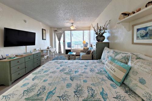 Daytona Beach Shores House | Pirates Cove Condo Unit #117