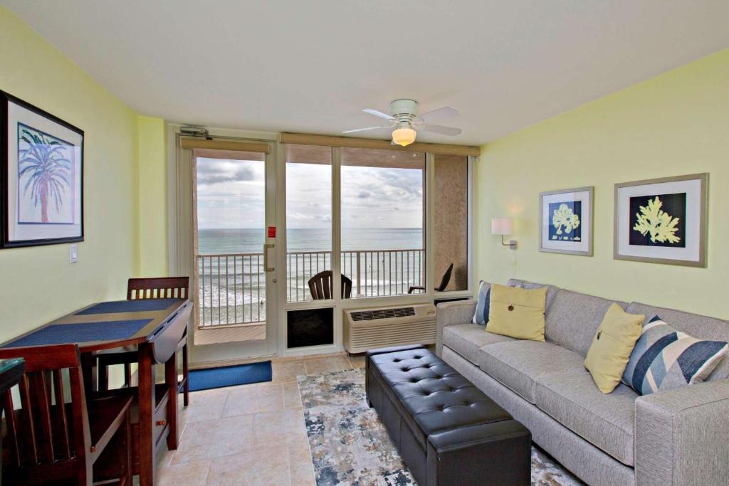 Daytona Beach Shores House | Pirates Cove Condo Unit #514