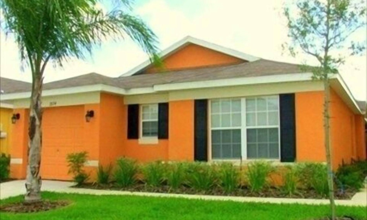 Loughman Villa | Pluto's Palace Florida Villa with a private South Facing Pool