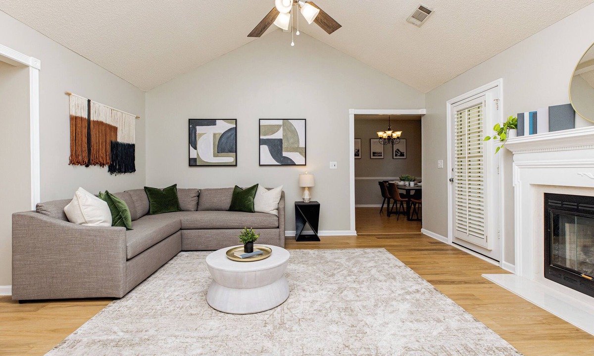 Warner Robins House | Pool Retreat | 3BR | Fenced Yard | Prime WR