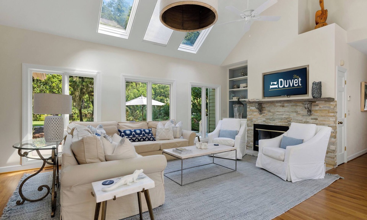 Vanderhorst Plantation House | Premier Golfside Getaway | Coastal Gallery