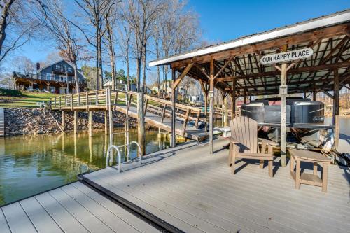 Troutman House | Private Boat Dock: Troutman Home on the Water!