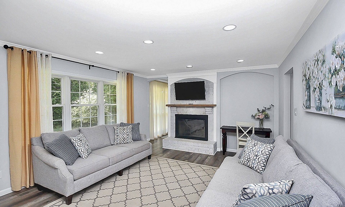 Matthews House | Private, Quite, Comfortable Family Landing Pad/Newly Remodel