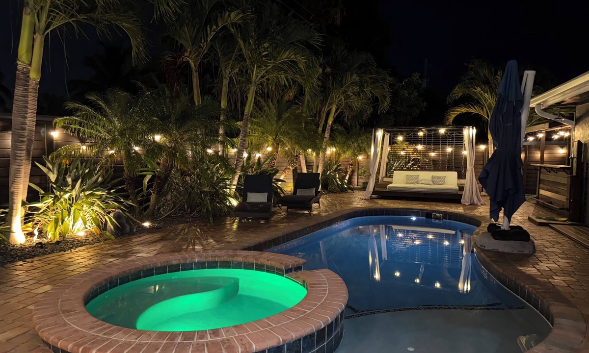 Deerfield Beach House | Private Resort Oasis, Heated Pool, Spa, Gym+Game Room