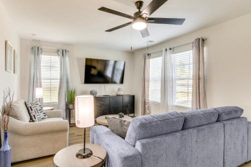 Huntcliff House | Private Yard: Family Hideaway 9 Mi to Fort Jackson