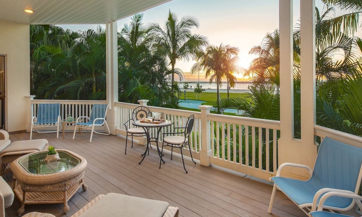 Truman Annex Condo | *PROMENADE TO PARADISE @ THE ANNEX* Ocean Condo & Pool + LAST KEY SERVICES.