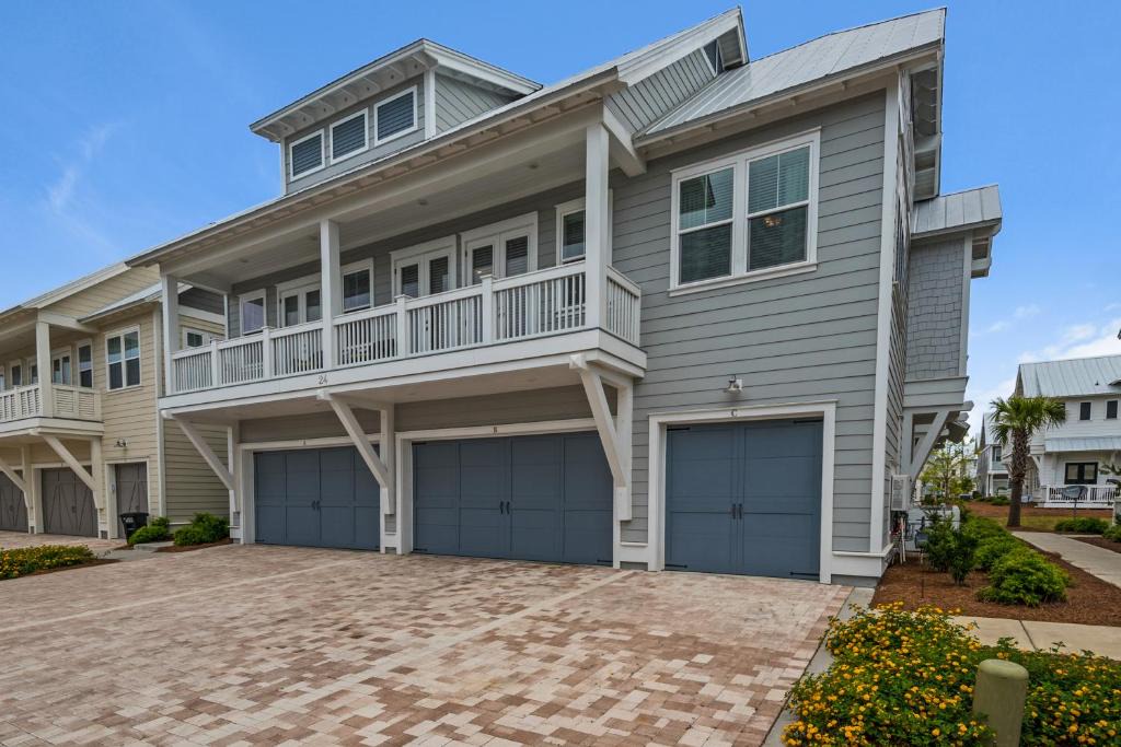 Panama City Beach House | Prominence: 24 York Ln C