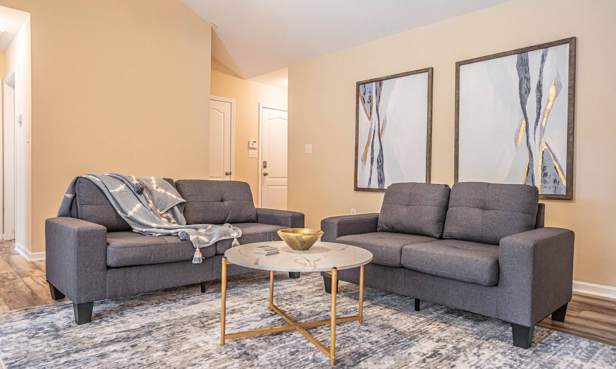 Aberdeen House | Putt in the Pines 3BD 2 BA Charming Quiet Home