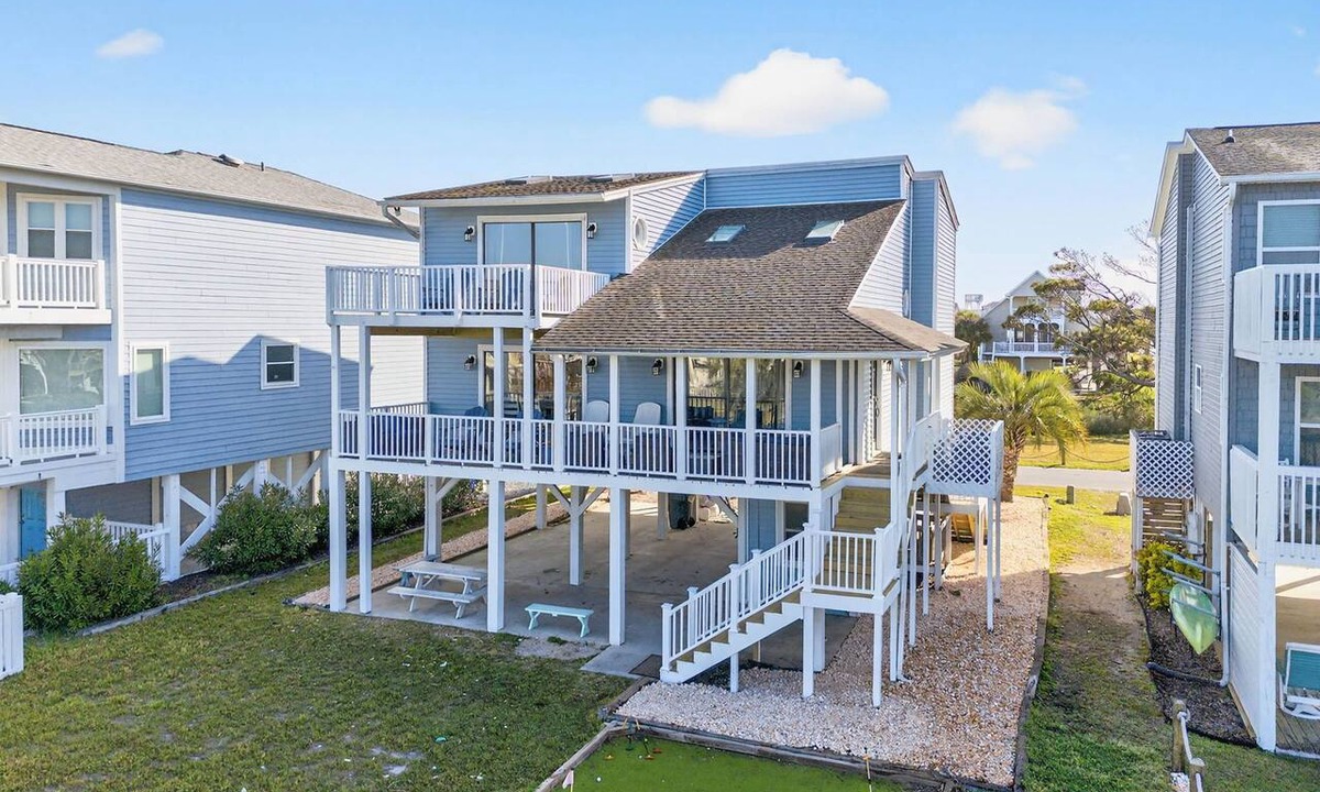 Ocean Isle Beach House | Putt-Putt, Waterfront Sunset View, Close to Beach!