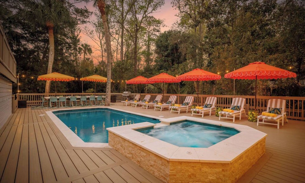 North Forest Beach House | Pvt Pool/Spa-Game Room-Theater-Cold Plunge-Sauna-2min Walk to Beach