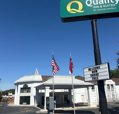 Thomasville Hotel | Quality Inn & Suites Thomasville-High Point