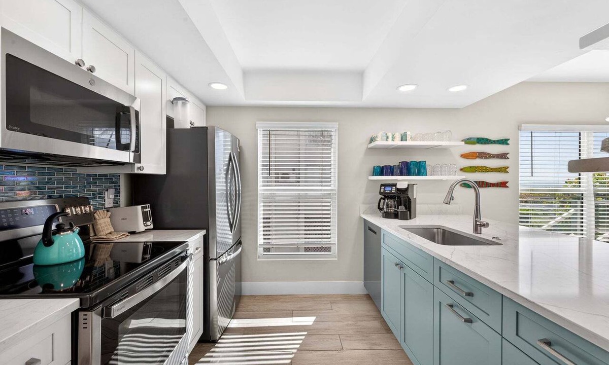 Murex Lakes Condo | Quiet Complex on West Gulf Drive - Blue Gulf 101