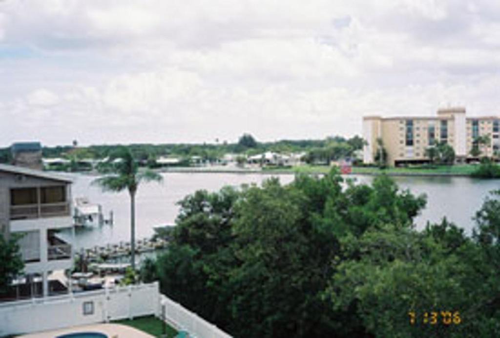 Indian Shores House | Quiet Waters by Florida Lifestyle Vacation Rentals