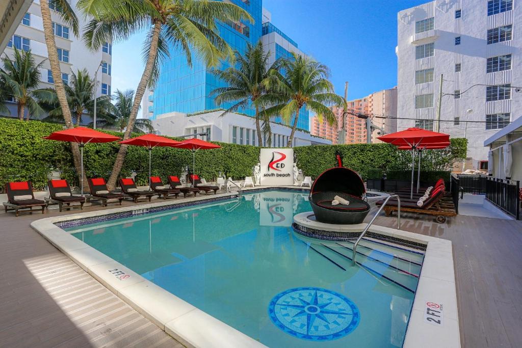 Mid Beach Hotel | Red South Beach Hotel