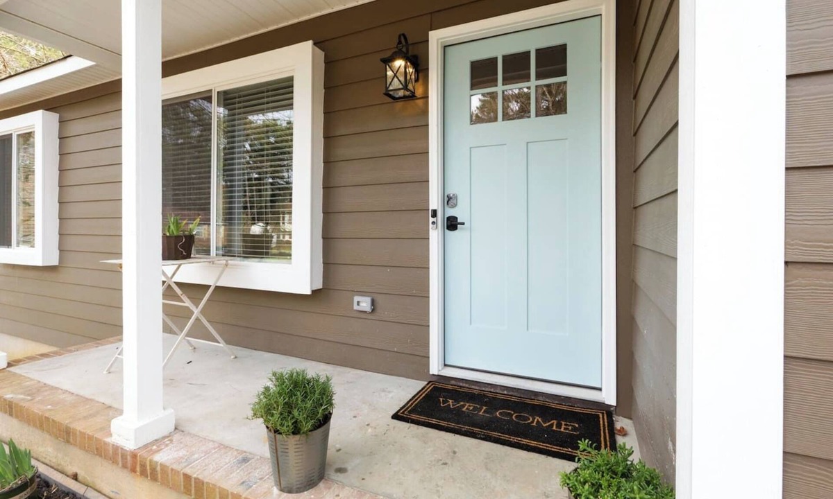 Southwest Raleigh House | Renovated Raleigh Bungalow
