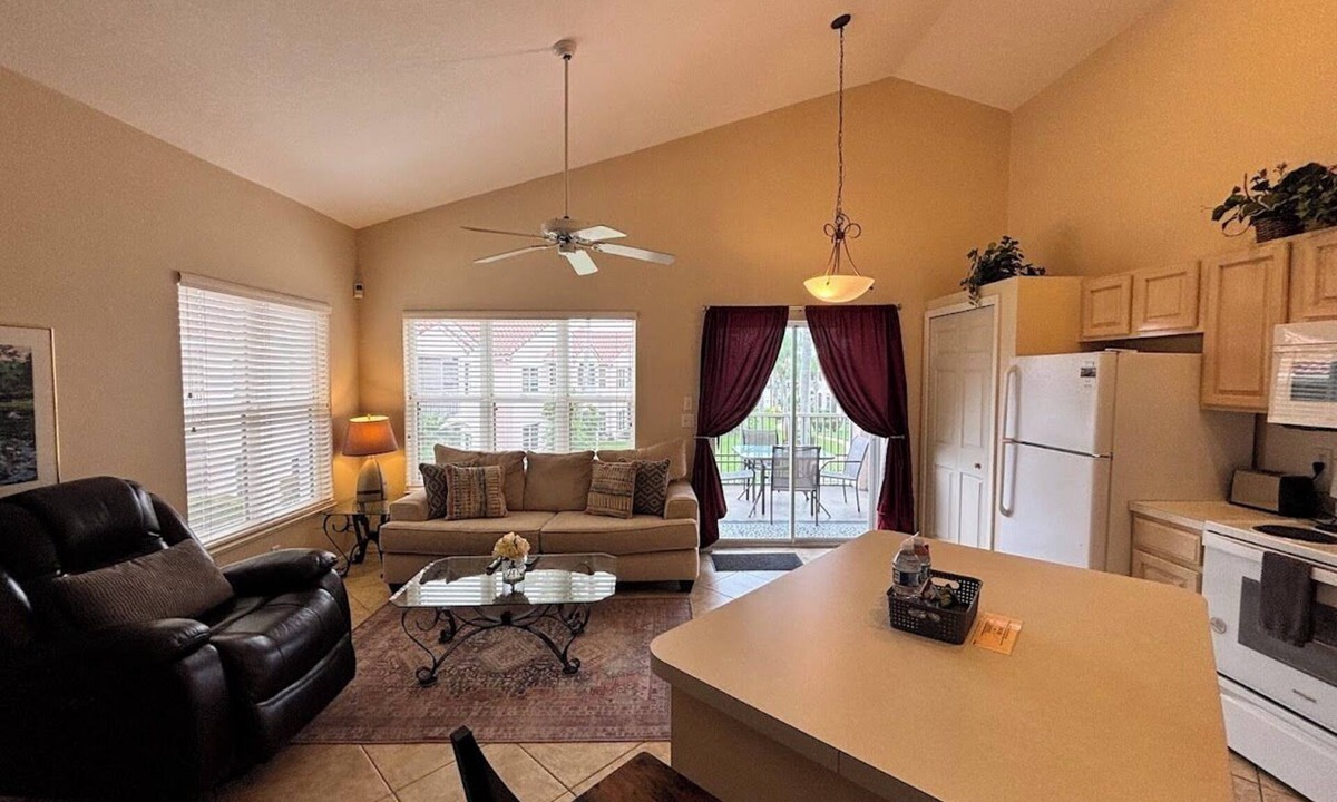 Port Saint Lucie Villa | Right Direction Rentals 2 Bedroom Villa 9941