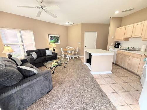 Port Saint Lucie Villa | Right Direction Rentals 2 Bedroom Villa 9955
