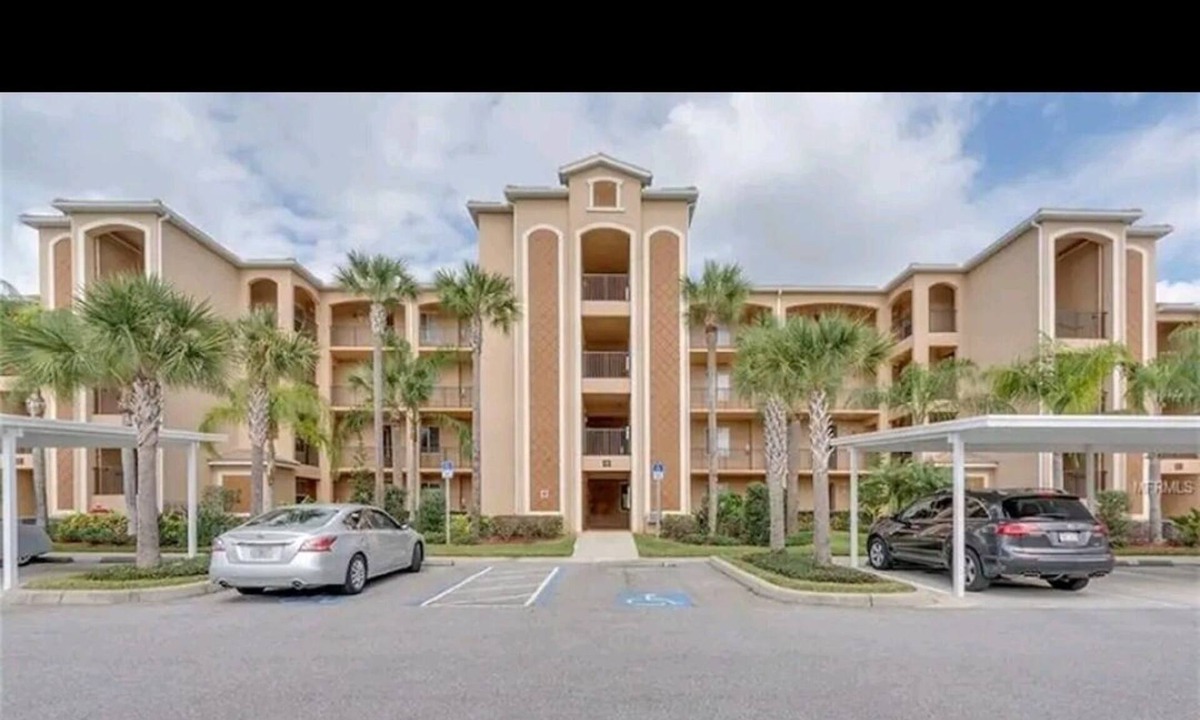 Braden River Condo | Riverstrand Golf and Country Club, Bradenton Fl
