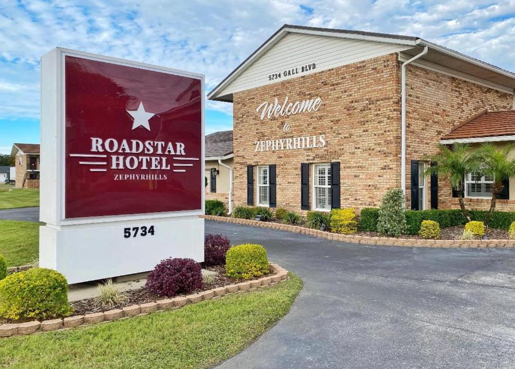 Downtown Zephyrhills Hotel | Roadstar Hotel Zephyrhills