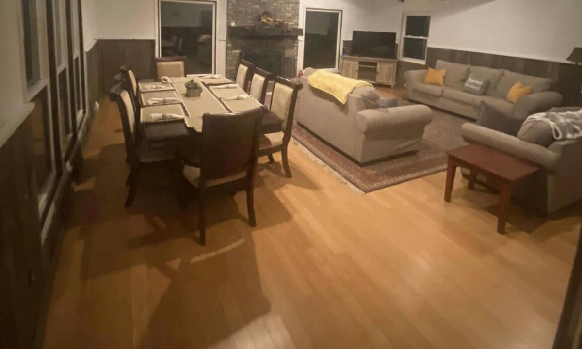 Morristown House | Rustic Mountain Retreat, 5-bedroom 2 bath