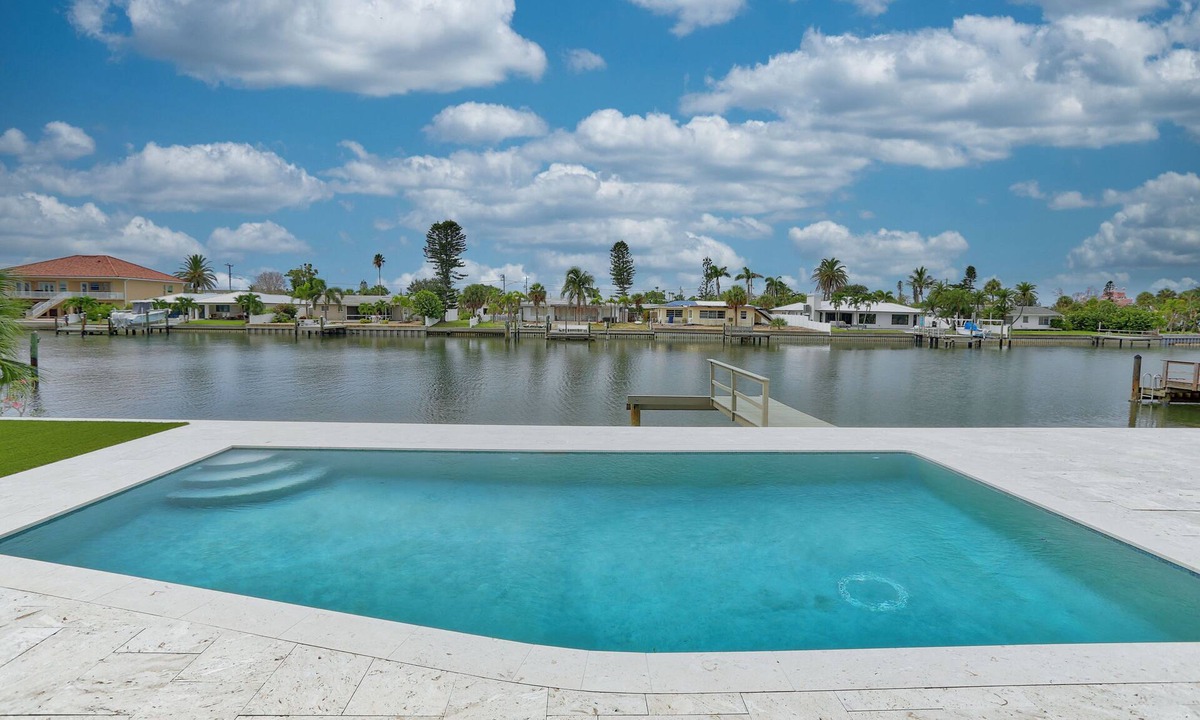 Belle Vista House | ☀Saltwater Pool🐠Fishing Dock🐶Dog Allowed🌞Parrots Cove🏠Single Family Home