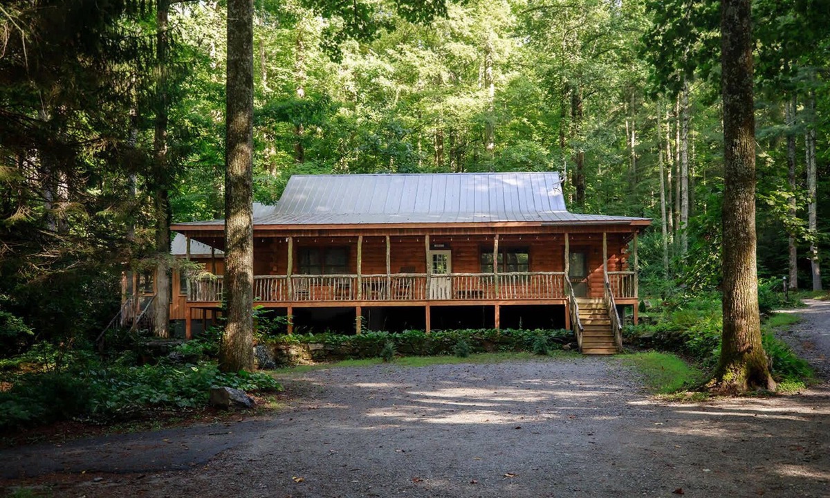 Saluda Cabin | Saluda Summit at Saluda Grade Cabins!