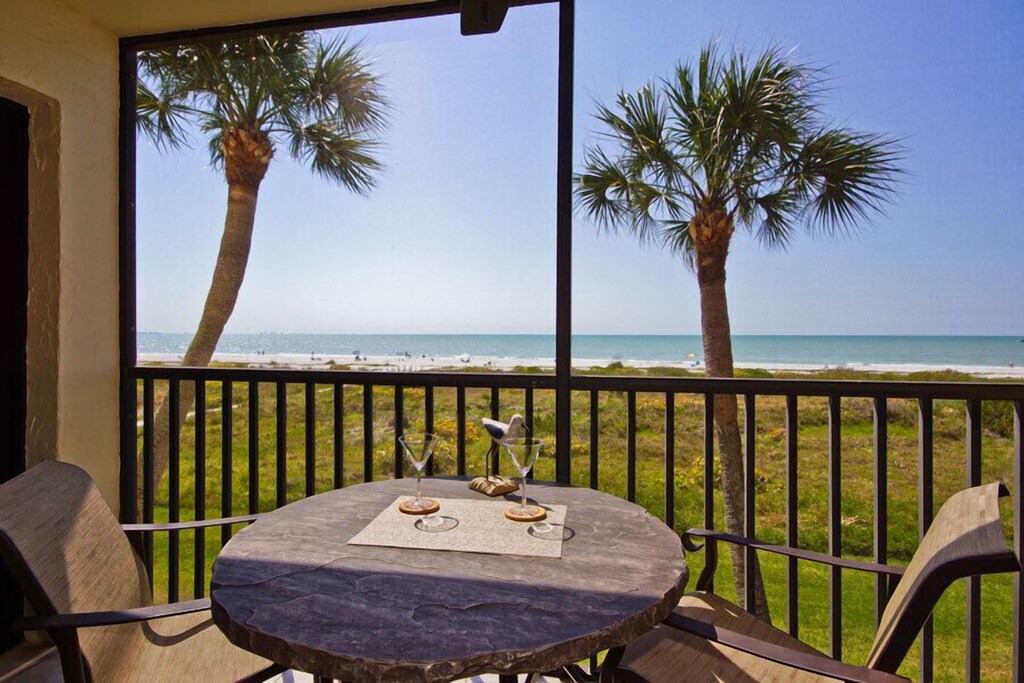 Sanibel Apartment | Sandalfoot Condo 1C2