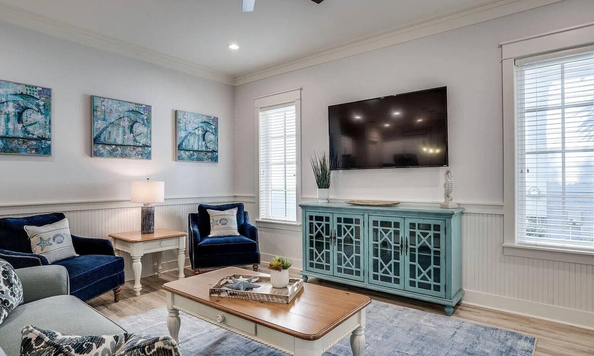 Sandestin House | ~ Sandestin Resort - Golf Cart Included - Sleeps 6 -Pet Friendly