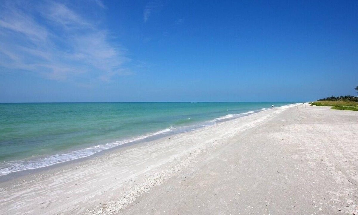 Sanibel Condo | Sandpiper West 2 is a 3/3 luxury Vacation Rental on Sanibel Island