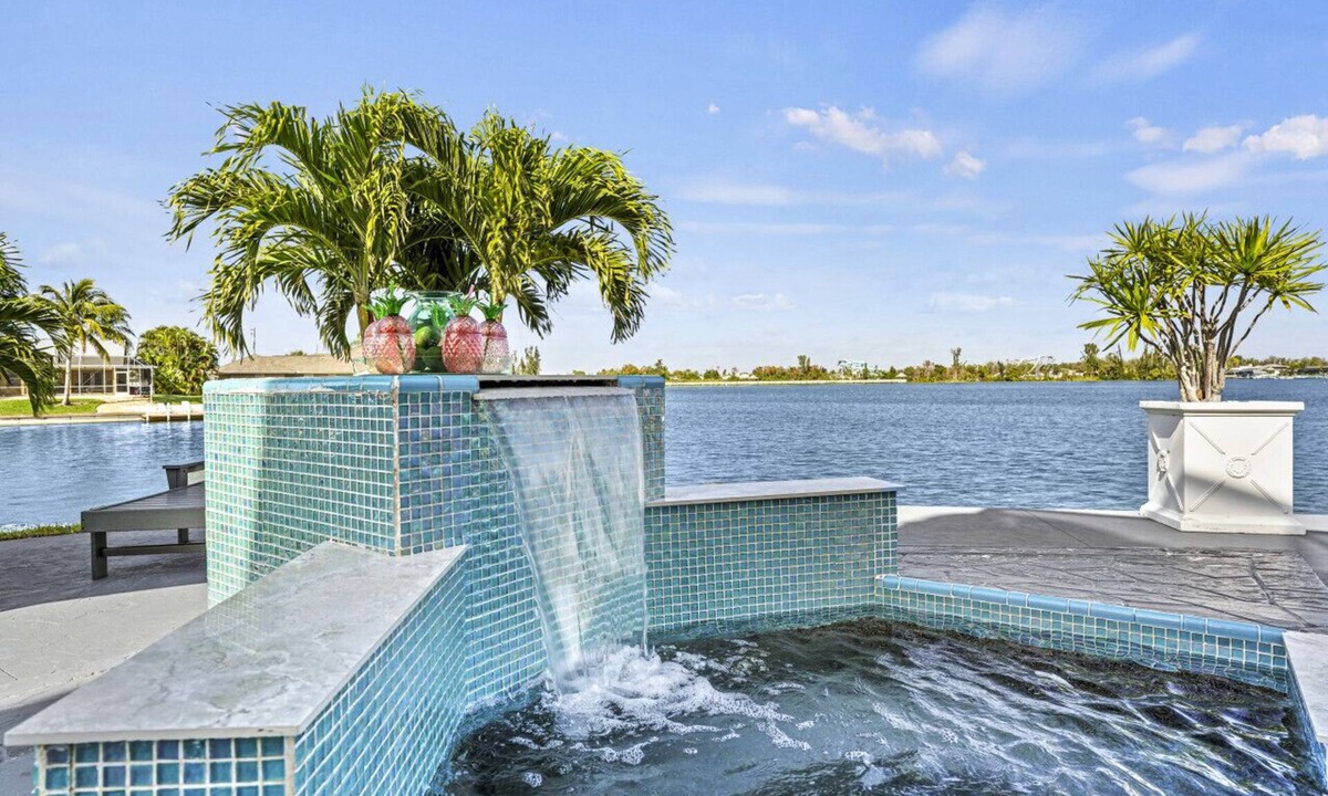 Cape Coral House | Schell-Topia: Lake Front