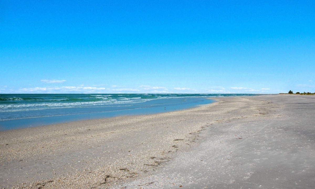 Boca Grande Condo | Sea Oats 215 | 2BR/2BA Boca Grande Gulf-Front