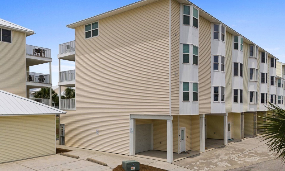 Port St. Joe House | SeaCliffs Condo w/Elevator and Community Pool