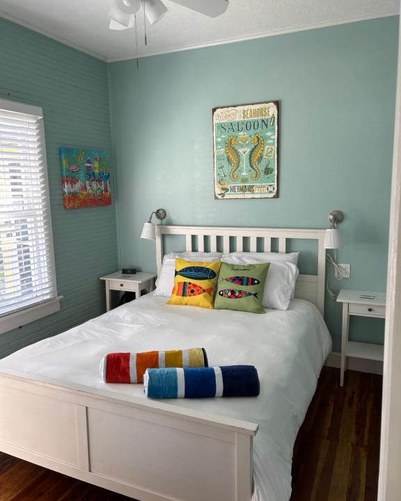 Pass-a-Grille House | Seahorse Bungalow