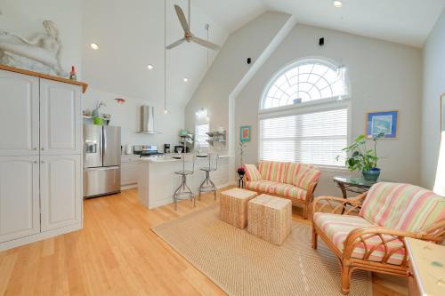 Buxton House | Seaside Cottage w/Private Pier - 3 Miles to Beach