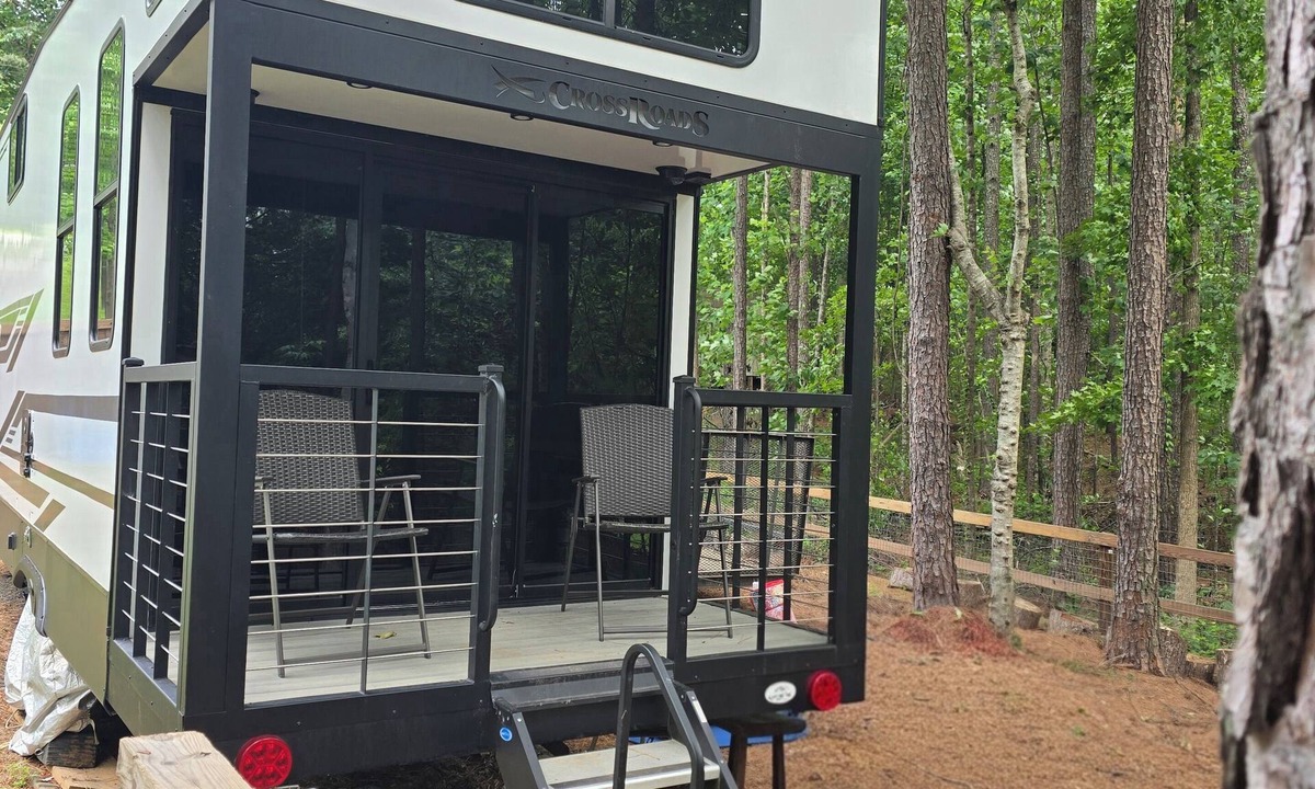 White House | Serene 2-bedroom campground perfect for a relaxing White getaway