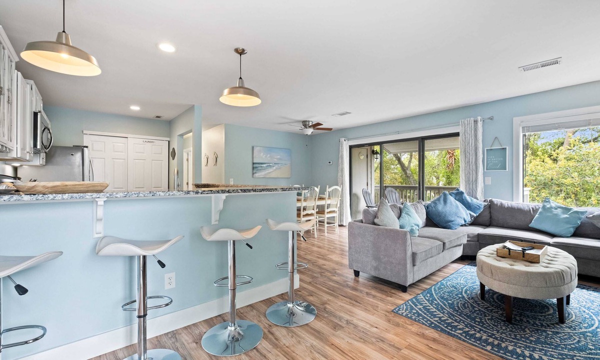 Hilton Head Island Condo | Short walk to Beach - Coligny - Celebration Park - steps to the the Pool!