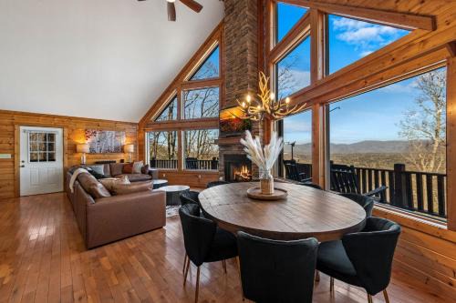 Ellijay House | Sky Reach Cabin in GA Mountains