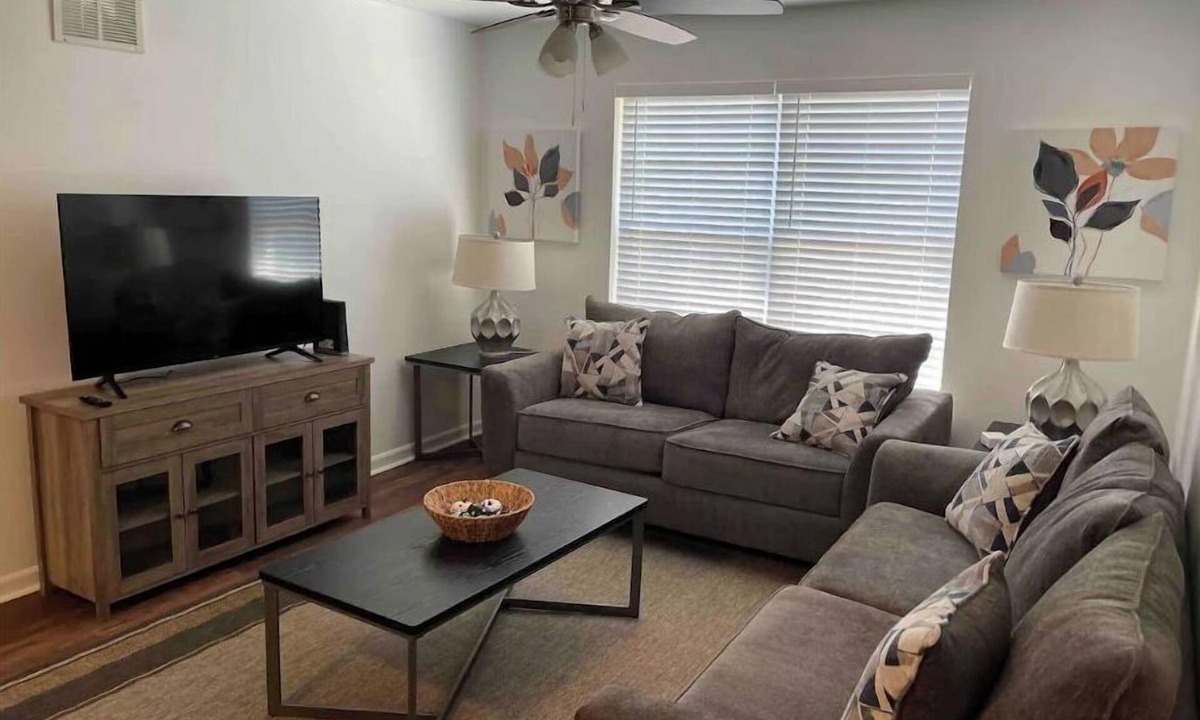 Tallahassee Condo | Southside Suite Living, Spacious 2 Bedroom/2 Bath