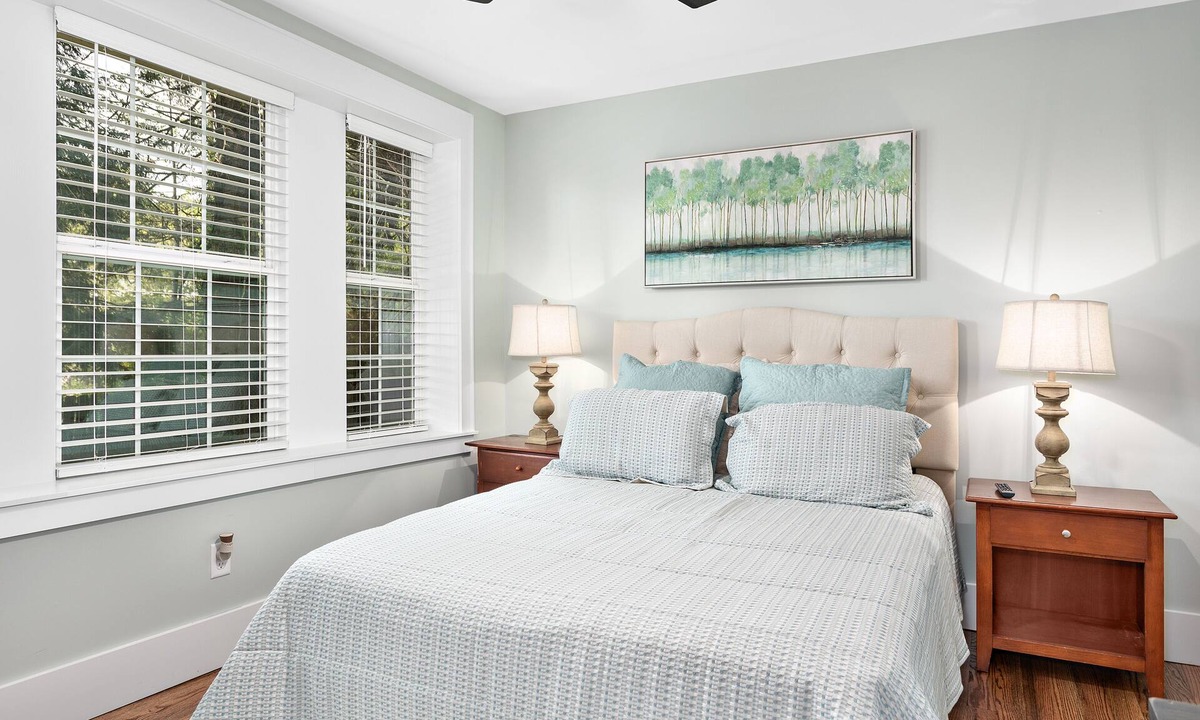 Woodfin Apartment | Spacious 1 Bedroom Apt! Pet friendly with Private fenced in back yard and deck!