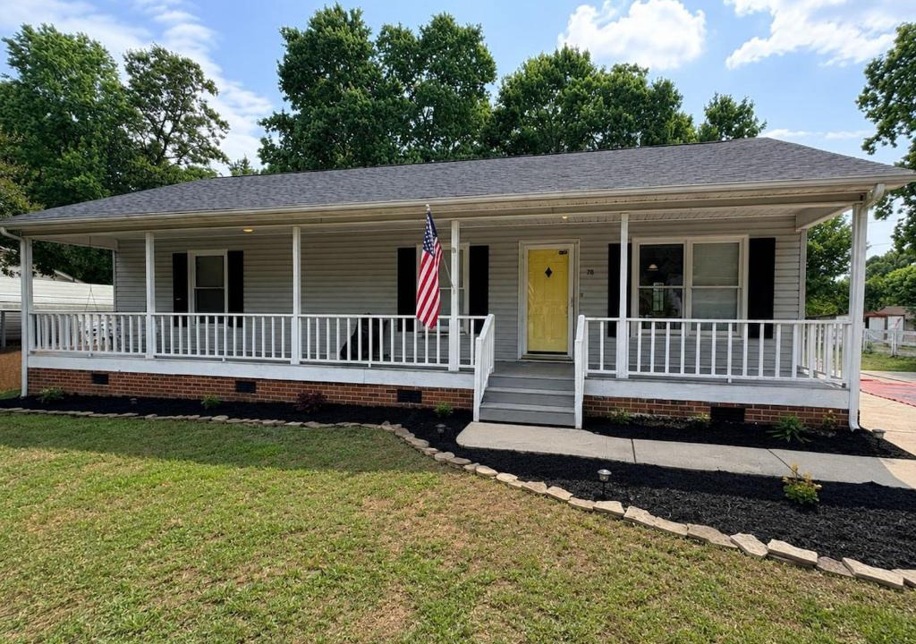 Thomasville Apartment | Spacious 3BR 3 Bath King Suite Pet Friendly