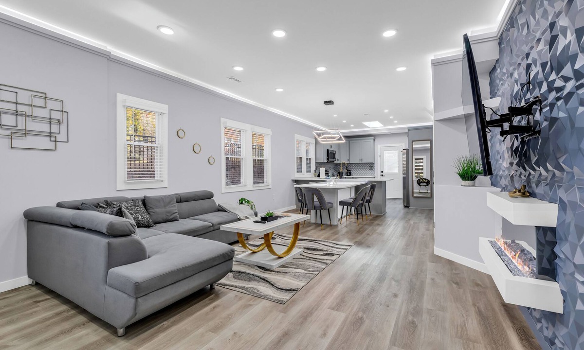 Villa Heights House | Spacious 3BR House in Charlotte